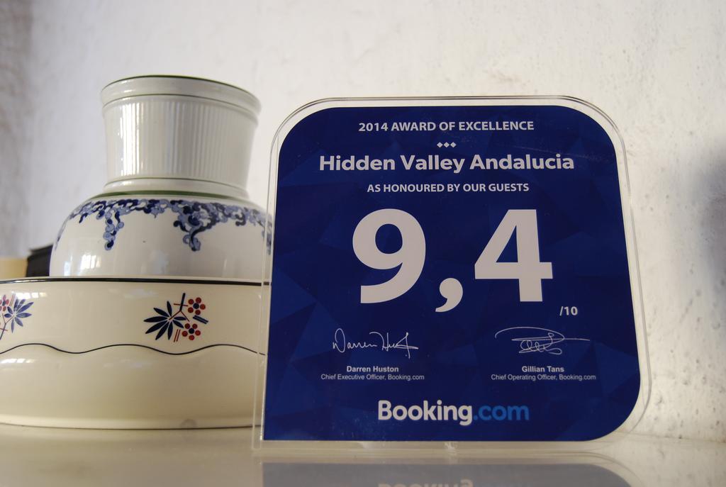 Hidden Valley Andalucia 알로라 외부 사진